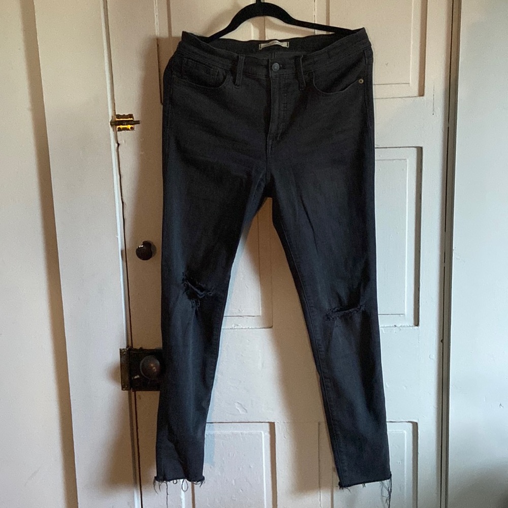 Madewell 9” mid rise skinny black distressed jeans